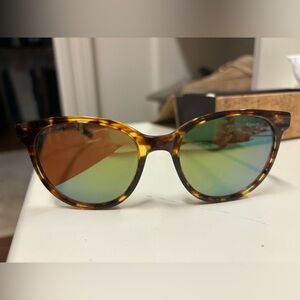 Costa Del Mar Isla sunglasses